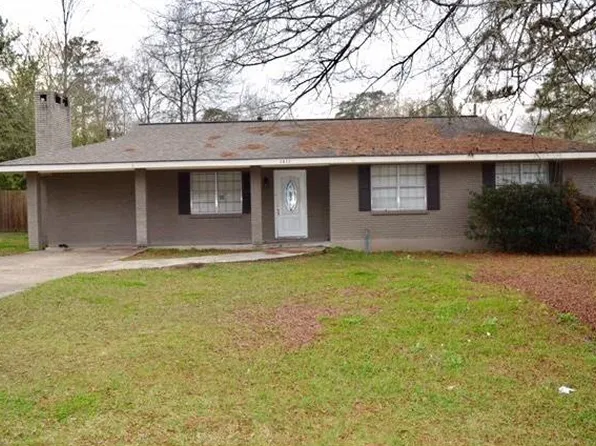 1411 Avenue J, Bogalusa, LA 70427