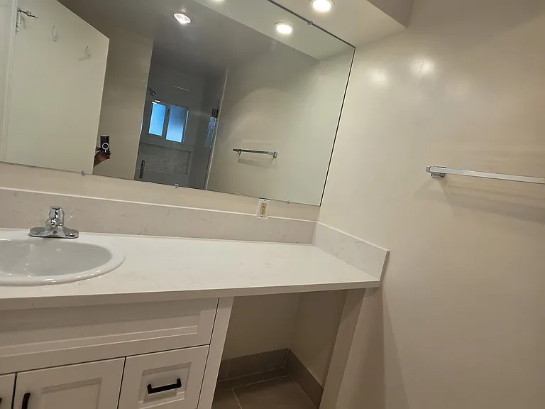 4464 Arendo Dr — Photo 17