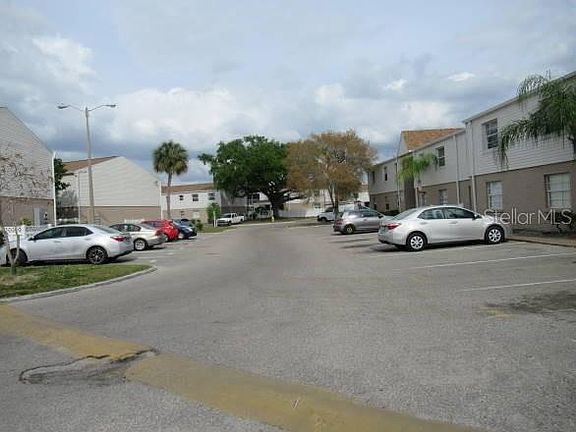 2nd image of 7210 N Manhattan Ave APT 2012