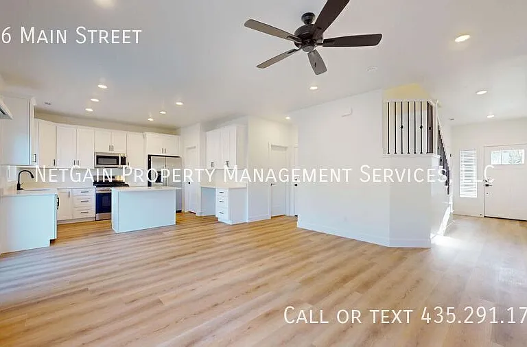 226 S Main St — Photo 12