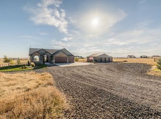 1479 Scenic Ridge Dr, Cheyenne, WY 82009