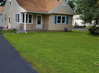 3204 Lockport Olcott Rd, Newfane, NY 14108