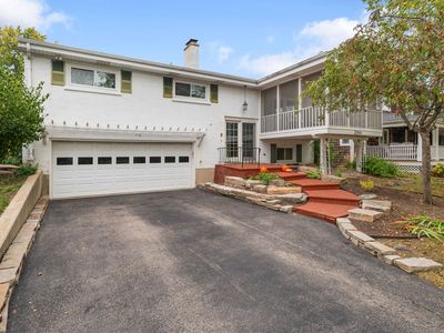 21056 W Sylvan Dr, Mundelein, IL, 60060