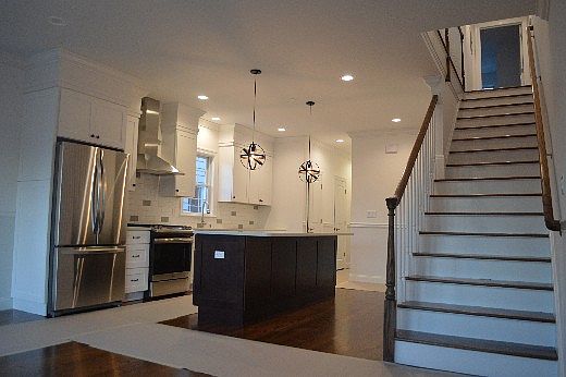 2nd image of 41 Park Ln #B