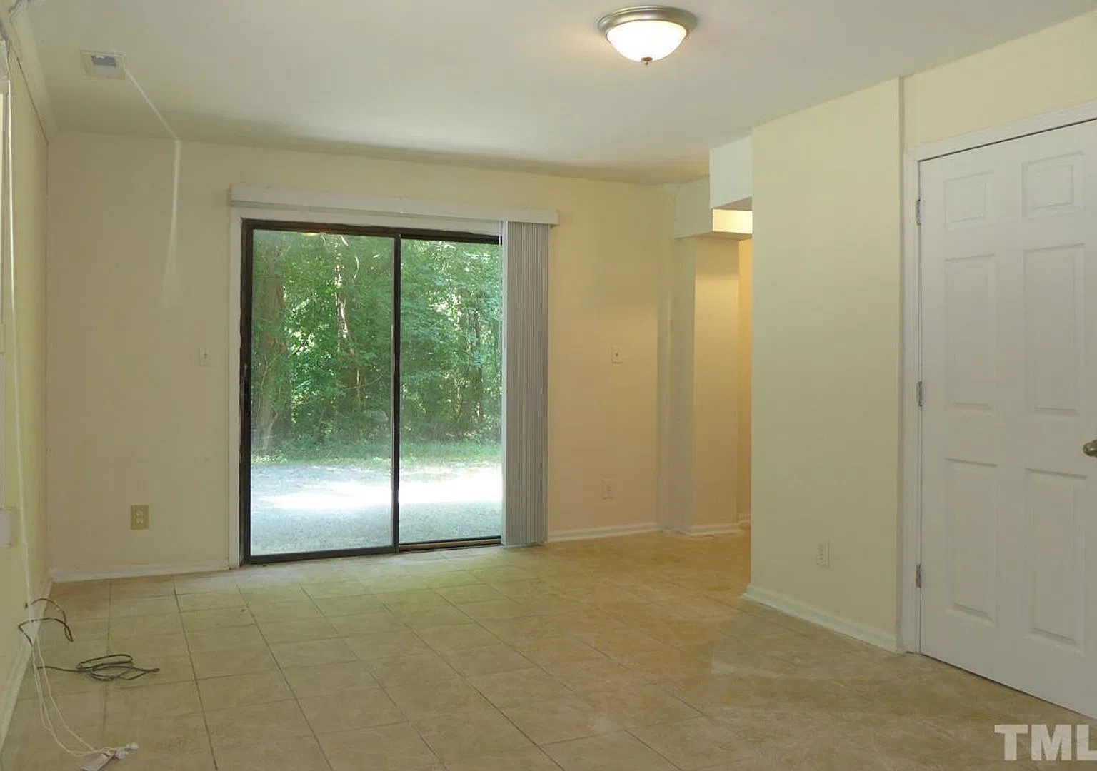 138 Johnson St — Photo 4