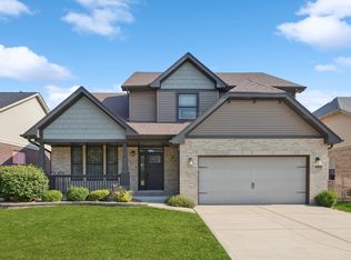 8788 Park Hill Ct, Hickory Hills, IL