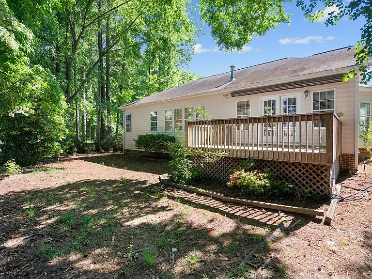 2400 Buckwater Ct — Photo 31