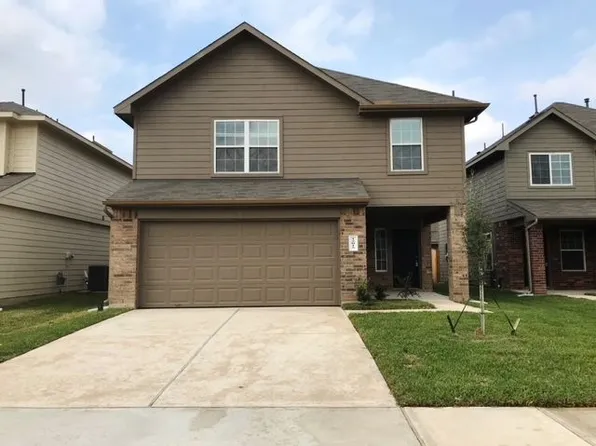 12015 Munich Dr, Houston, TX 77044