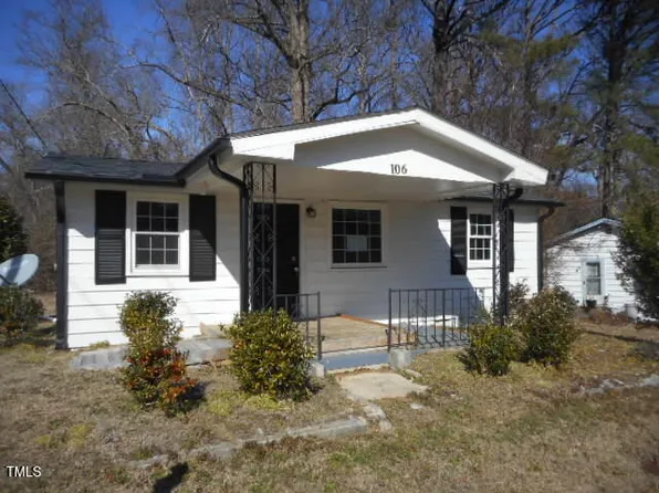 106 W Allen St, Four Oaks, NC 27524