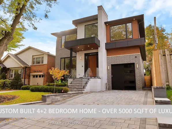 18 Glen Eden Cres, Toronto, ON M4B 2X9