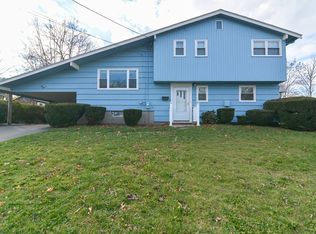 14 Flint Locke Rd, Randolph, MA 02368