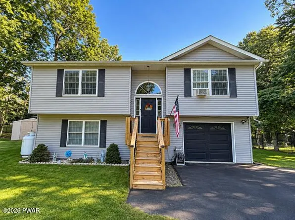 113 Arbor Dr, Milford, PA 18337