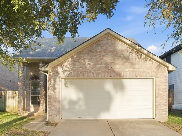 13527 Ambrose St, Houston, TX 77045