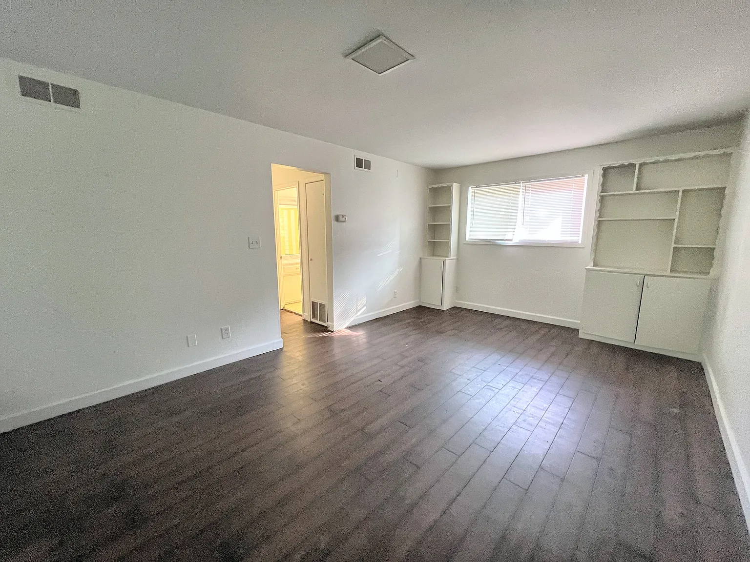 1 bed, 800 sqft, $750 — Photo 2