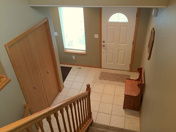 3rd image of 1106 Parkway Dr