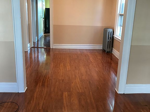 5th image of 12 Wheeler St #1