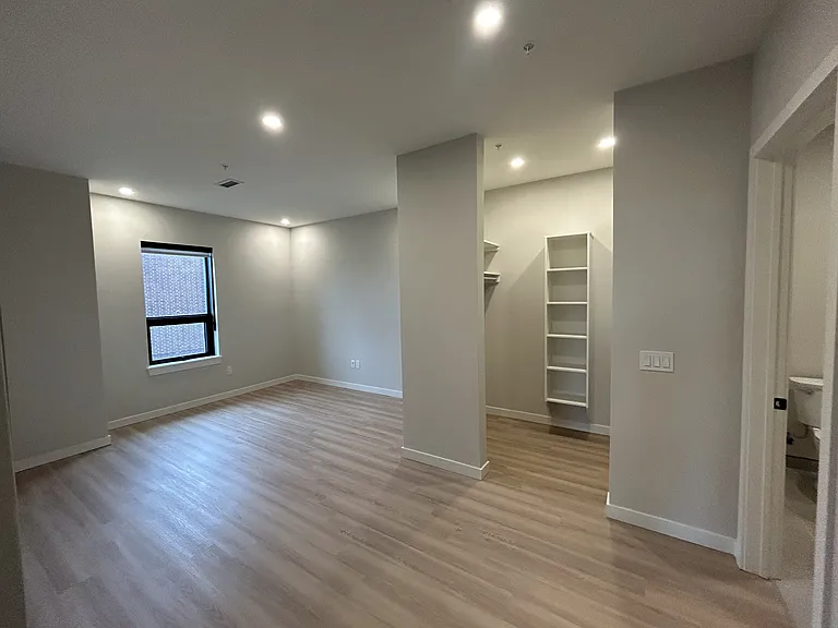 5616 South St — Photo 49