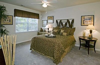 4th image of 4474 Oakdale Crescent Ct APT 745