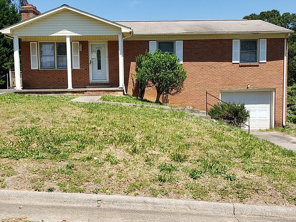 2nd image of 117 Bell Ct