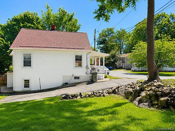 2nd image of 16 Poplar Street