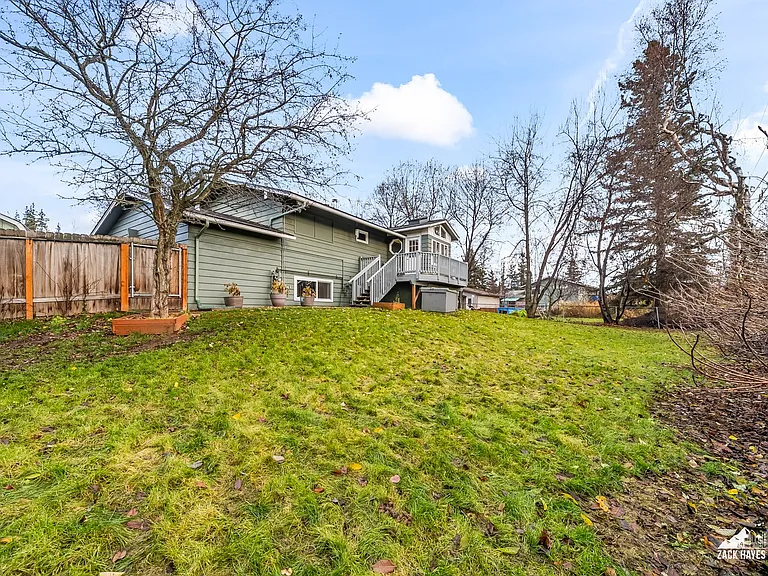 3868 Shannon Cir — Photo 48