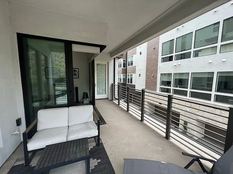 8365 Distinctive Dr — Photo 5