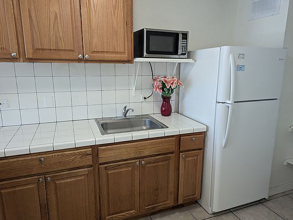 3rd image of 111 Kahului Beach Rd APT C203