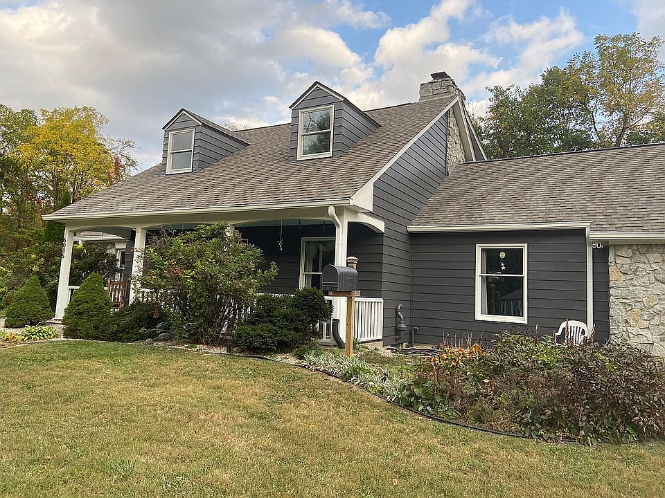 2nd image of 6085 Walnut Ct