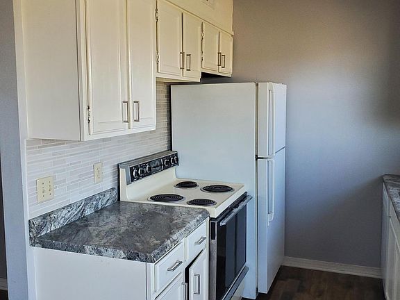 5th image of 1441 N Smith Ct APT 4