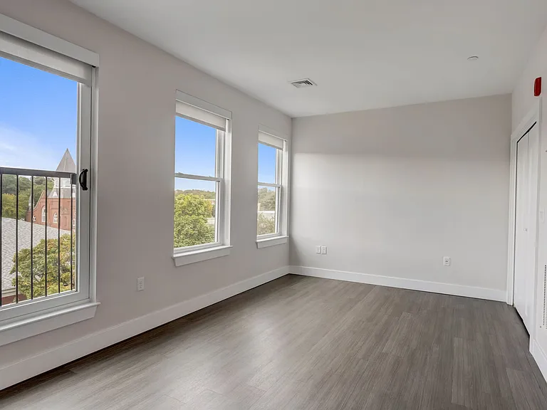 Orpheum Apartments — Photo 19