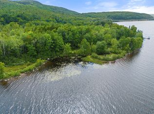 583 Lakeview Rd, Topsfield, ME 04490