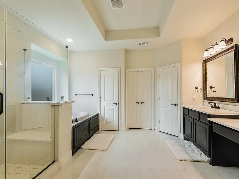 612 Ambergate Dr — Photo 24