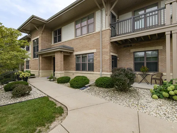 W129N6811 Northfield DRIVE #107, Menomonee Falls, WI 53051