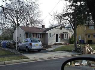 58 Willow Rd, Metuchen, NJ 08840