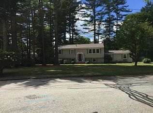 12 Kingswood Dr, Coventry, RI 02816