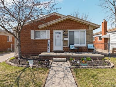 32099 Saint Margaret St, Saint Clair Shores, MI, 48082