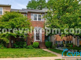 2534 Vineyard Ln, Crofton, MD 21114
