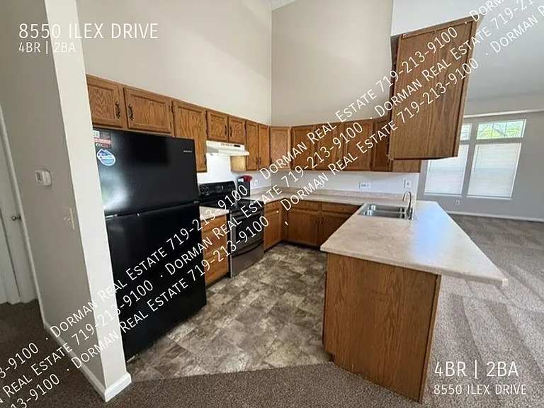 8550 Ilex Dr — Photo 3