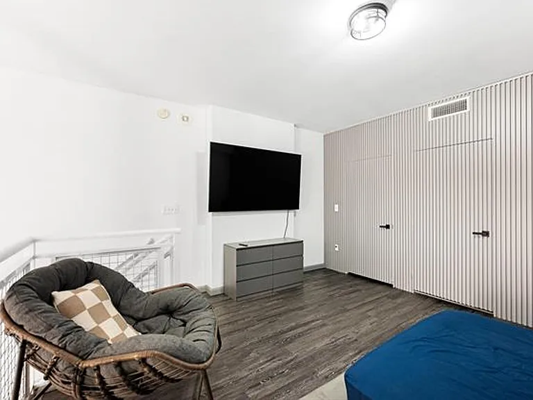 244 Biscayne Blvd #651 — Photo 19