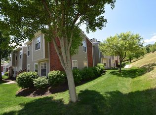 526 Chestnut Ridge Dr, Pittsburgh, PA 15205