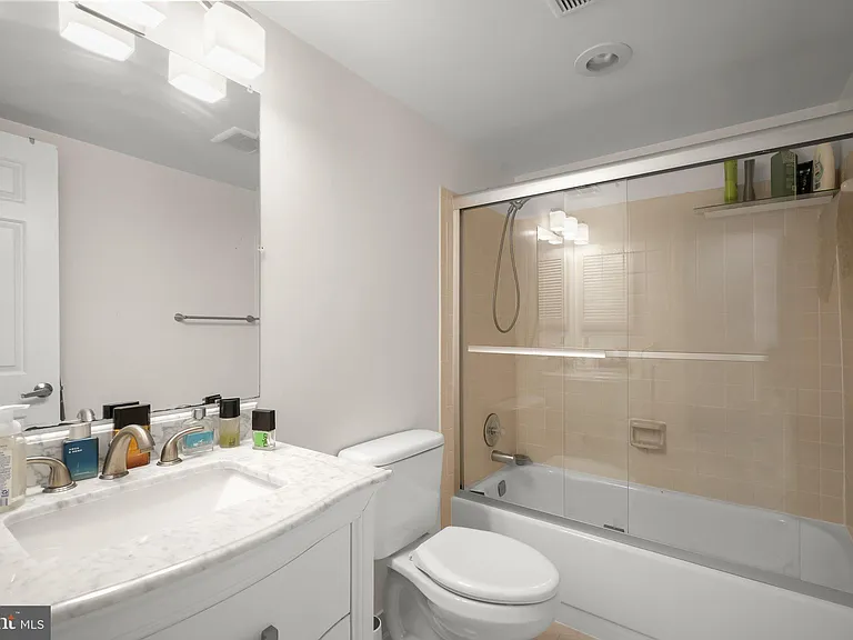 12121 Gatewater Dr — Photo 28