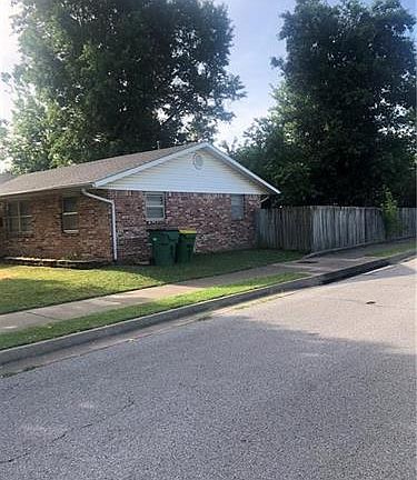 2nd image of 1913 Westwood Ave