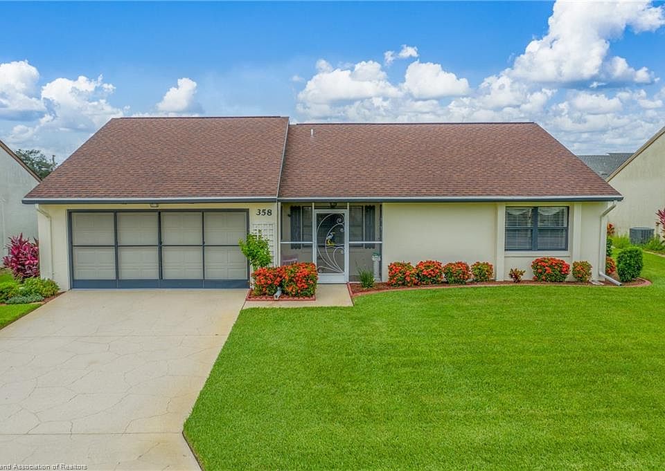 1st image of 358 Grove Cir