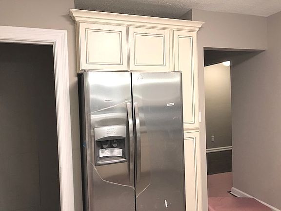 4th image of 1046 Kensington Pl