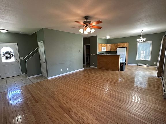 4th image of 1687 Pierson Ct