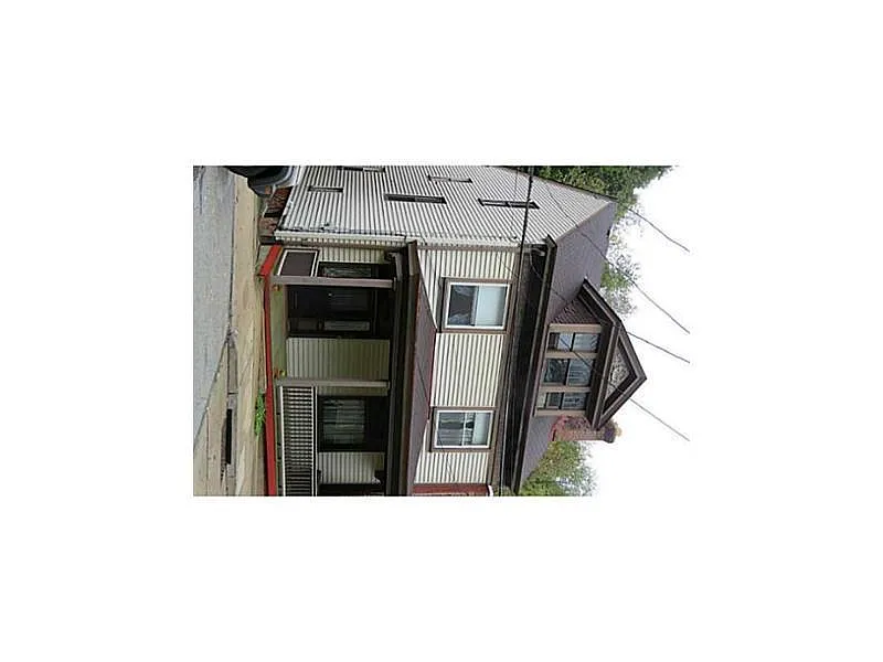 422 Venture St photo 1