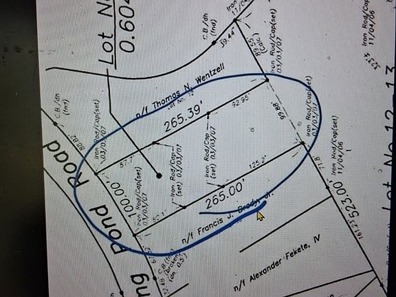 2nd image of 906 Long Pond Rd