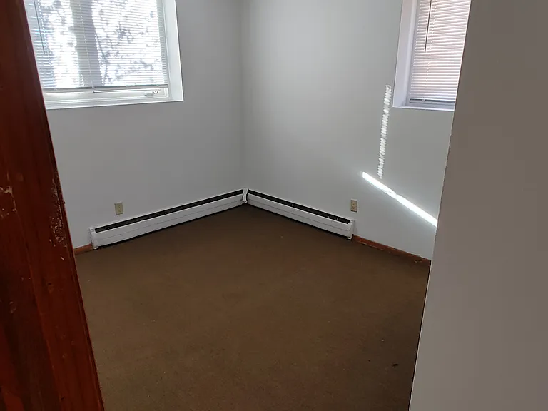 3457 Minnehaha Ave #4 — Photo 2