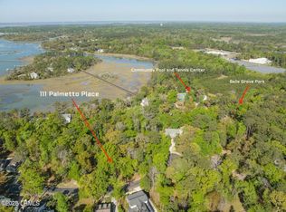111 Palmetto Place, Beaufort, SC 29902