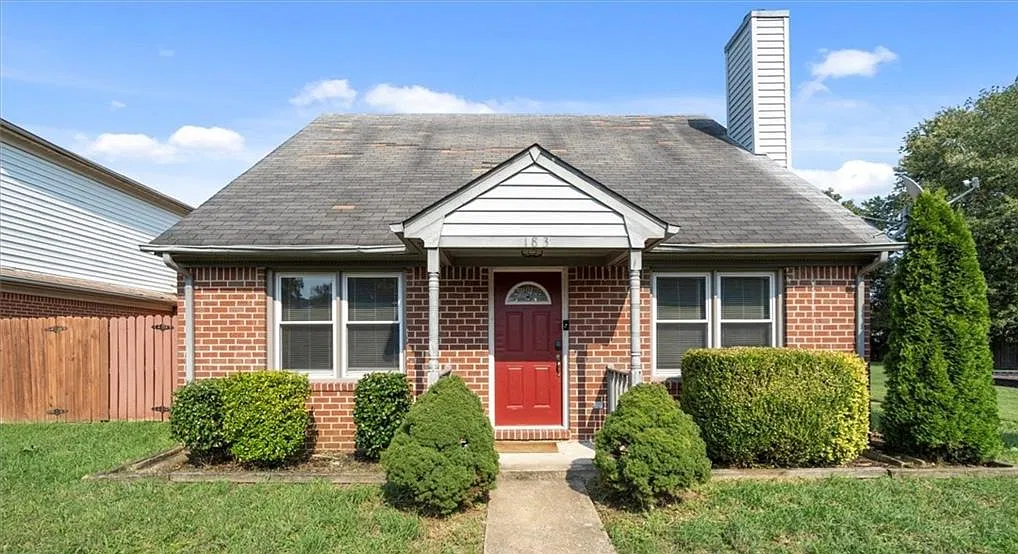 3 bed, 1500 sqft, $2,300 — Photo 1
